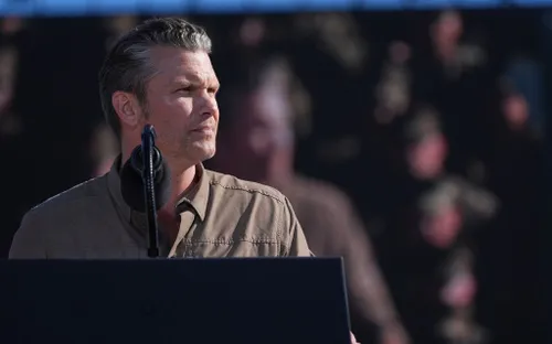 Quân đội Mỹ tấn công các tàu chở ma túy bị nghi ngờ ở Thái Bình Dương, 5 người thiệt mạng