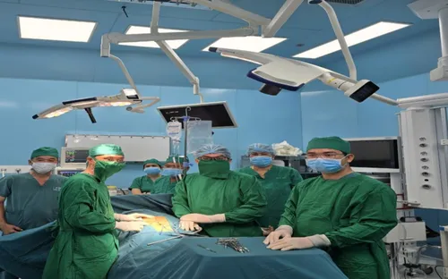 Nhiều ca phẫu thuật cứu người kịp thời ngay tại Côn Đảo