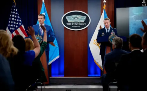 Lầu Năm Góc công bố đội ngũ báo chí “thế hệ mới”