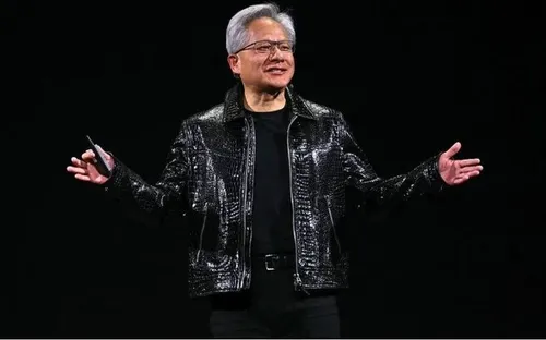 Tiến sát mốc vốn hóa 5.000 tỷ USD, CEO Nvidia bác bỏ "bong bóng" AI