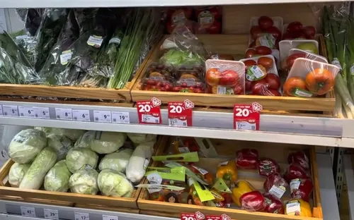 Đà Nẵng: Ổn định nguồn hàng thiết yếu mùa mưa bão