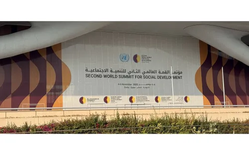 Hội nghị Thượng đỉnh toàn cầu về phát triển xã hội trong thời đại chuyển đổi