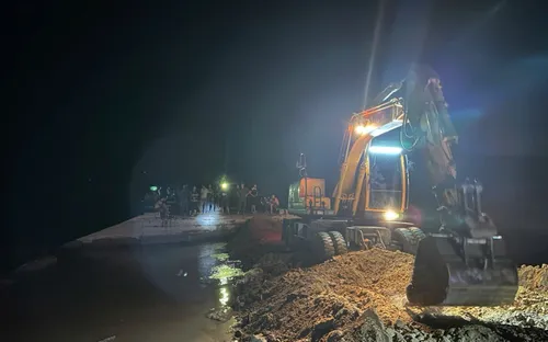 Gia Lai: Đập tràn bị cuốn trôi, 112 hộ với 521 nhân khẩu bị cô lập