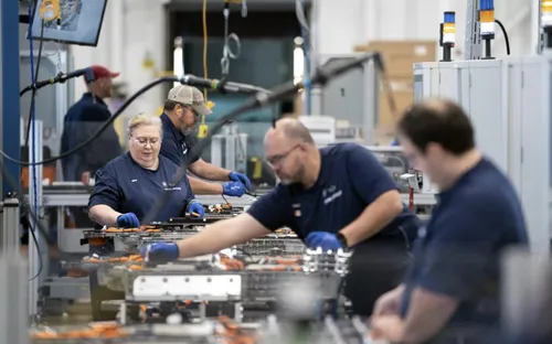 Bất ổn thị trường lao động Mỹ