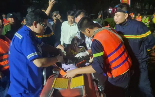 Khánh Hòa: Mưa lũ làm 10 người chết, 2 mất tích