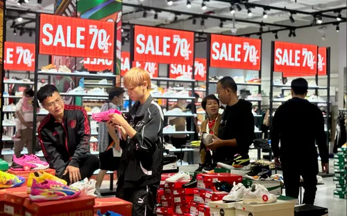 Black Friday hạ nhiệt, chiến lược “giá sốc” có còn hiệu quả?