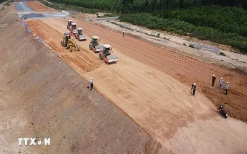 Gỡ khó hai dự án cao tốc Bến Lức - Long Thành và Biên Hòa - Vũng Tàu