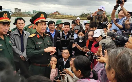 Đại tướng Phan Văn Giang: Lực lượng quân đội phải  sát cánh cùng nhân dân