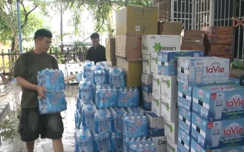 Những suất quà trái tim