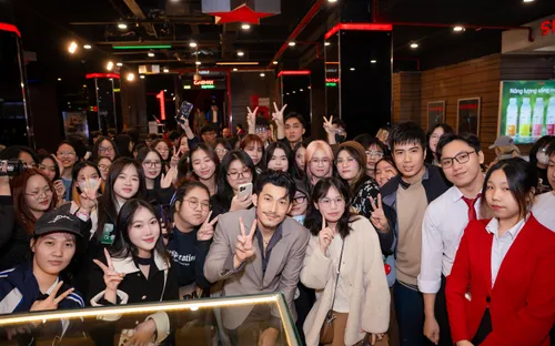 Nhạc sĩ Quốc Trung, diva Mỹ Linh dành lời "có cánh" cho Quán Kỳ Nam