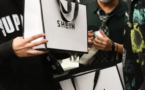 Shein rơi vào "tầm ngắm" của EC