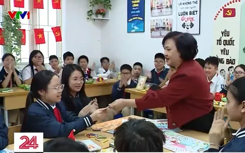 Lan tỏa tình thương và lòng nhân ái với đồng bào vùng bão lũ