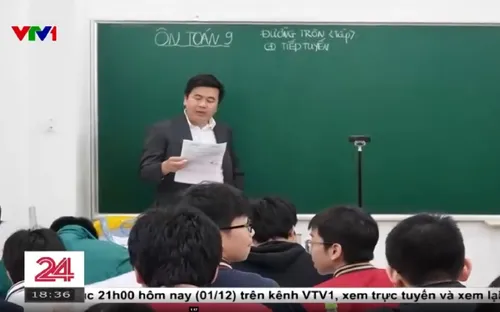 Áp lực vào lớp 10: Khi học sinh cần gia đình hiểu và đồng hành