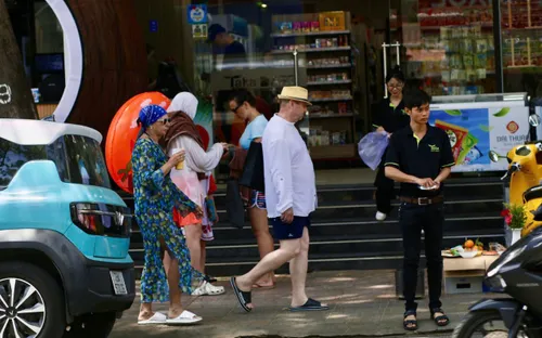 Khánh Hòa vận hành đường dây nóng 24/7 bảo vệ quyền lợi du khách