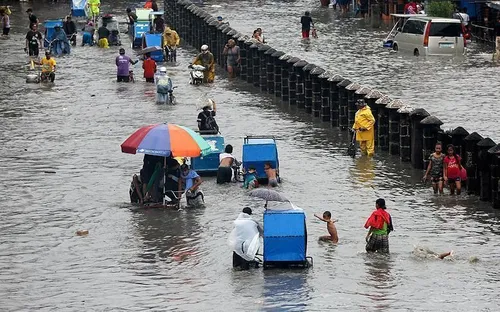Bão nhiệt đới Wilma mang theo mưa to, gió lớn sắp đổ bộ Philippines