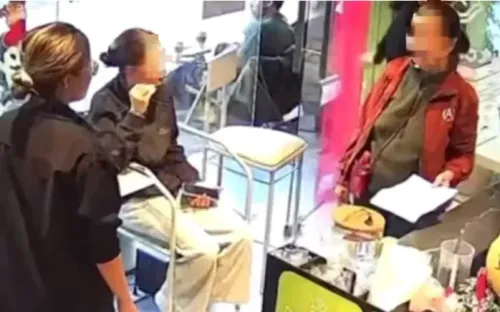 UBND phường Cửa Nam thông tin về clip hai phụ nữ kêu gọi ủng hộ “nhưng 30 nghìn thì khỏi!”