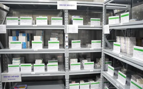 Đảm bảo nguồn cung ứng vắc xin sau bão lũ