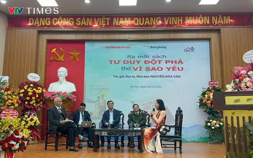 “Vì sao yêu” và “Tư duy đột phá” - khi người lính chọn ngòi bút làm vũ khí