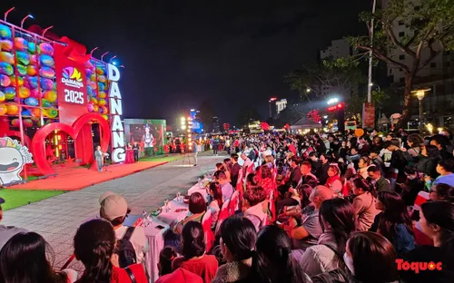 Đà Nẵng: Bản giao hưởng ánh sáng và Lễ hội Chào Năm Mới 2026