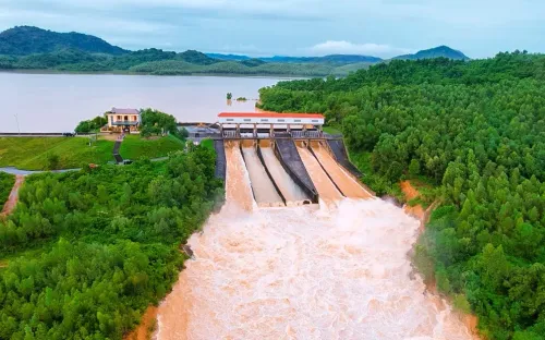 Kiểm tra khẩn cấp hiện trạng hồ chứa sau mùa lũ 2025