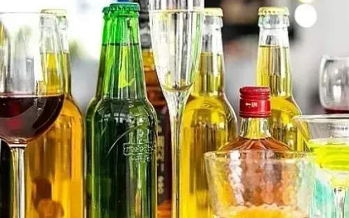 Bãi bỏ loại hình kinh doanh “bán buôn” rượu