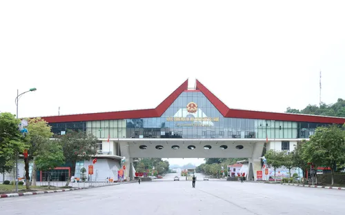 Thông suốt vận chuyển hàng hóa hai chiều qua cặp cửa khẩu tại Lạng Sơn