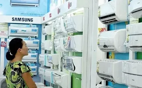 TP. Hồ Chí Minh phát hiện kho máy giặt, điều hòa không khí thuộc diện cấm nhập khẩu