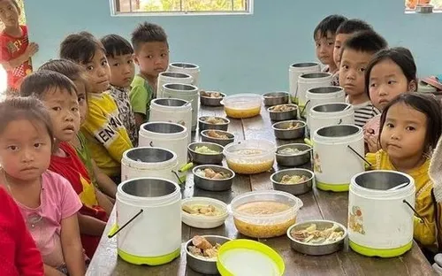 Dự án "Nuôi Em" đối mặt nghi vấn về tính minh bạch trong quản lý quỹ