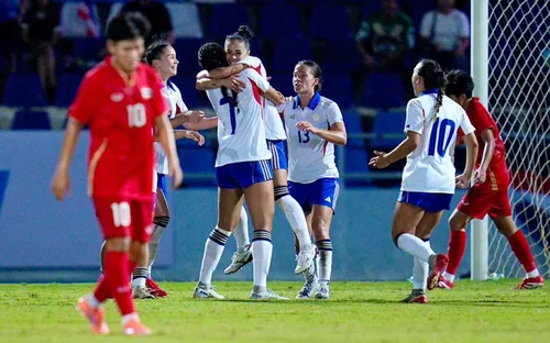 Tuyển nữ Thái Lan gục ngã trước tuyển nữ Philippines ở bán kết SEA Games 33