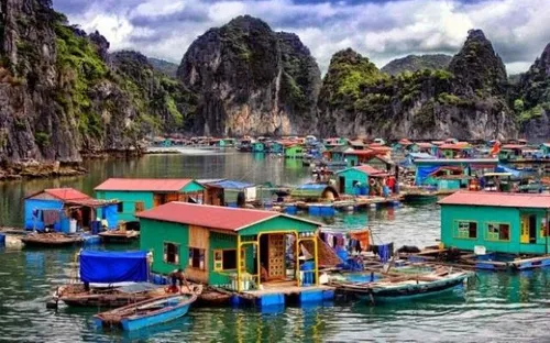 Du lịch Việt Nam: Vị thế "mũi nhọn" bị thách thức bởi bài toán chi tiêu thấp và "khát" nhân lực chất lượng cao