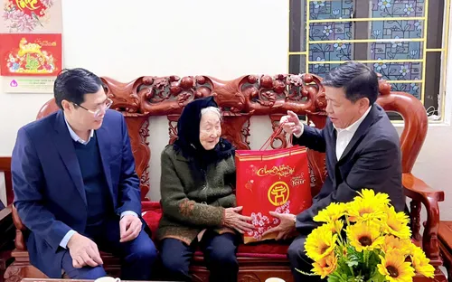 Hà Nội tặng hơn 1,16 triệu suất quà Tết Bính Ngọ 2026