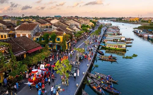 Công nghệ số hóa "mở khóa" tương lai bền vững: Chiến lược toàn diện của Hội An bảo tồn di sản và phát triển kinh tế xanh