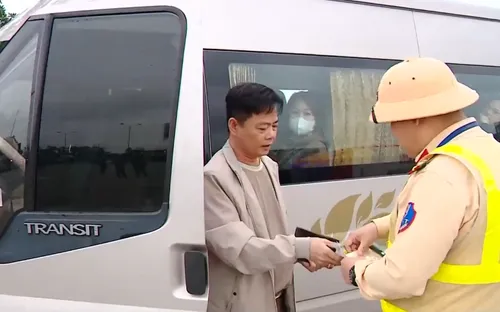 Phát hiện nhiều vi phạm trong quản lý vận tải khách