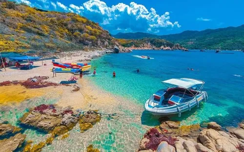 Mũi Dinh – Sơn Hải: Khúc ca hoang dại giữa tiểu sa mạc và biển xanh Ninh Thuận