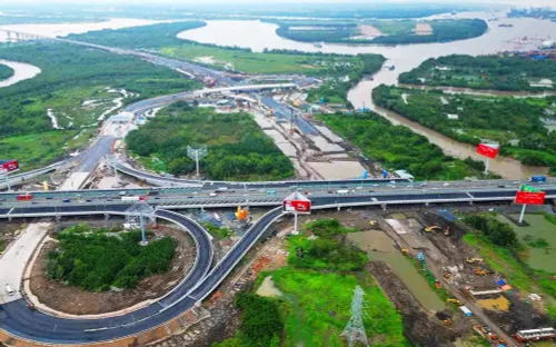 Đồng loạt triển khai 234 công trình hạ tầng trọng điểm trên cả nước