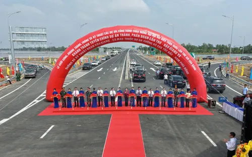 Thông xe kỹ thuật cao tốc Cần Thơ – Cà Mau: Dấu mốc quan trọng cho hạ tầng và phát triển vùng