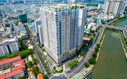 Vì sao số lượng chung cư dọc các tuyến vành đai TP HCM tăng vọt gấp ba lần?