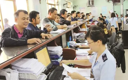 Gỡ nút thắt biên lai thuế phí: Lời giải cho bài toán logistics xuyên biên giới