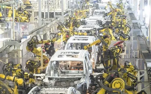 EU cân nhắc áp dụng giá sàn đối với xe điện Trung Quốc