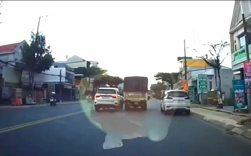 Lâm Đồng: Truy tìm xe tải vượt ẩu trên Quốc lộ 20, va chạm liên tiếp rồi rời khỏi hiện trường