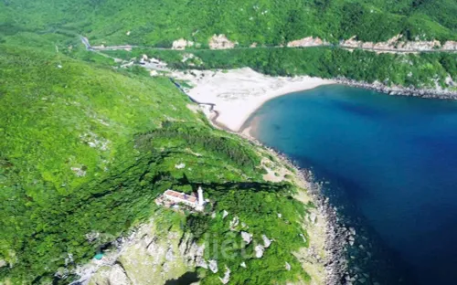 Đắk Lắk chào đón những du khách đầu tiên năm 2026 tại Mũi Điện