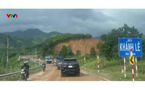 Chính thức thông xe đèo Khánh Lê sau hơn 1 tháng tê liệt