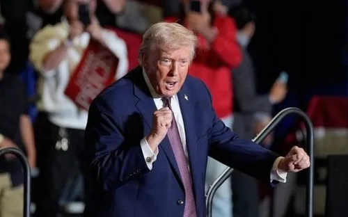 Tổng thống Donald Trump đặt mục tiêu đưa con người trở lại Mặt trăng vào năm 2028