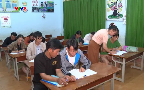 Xóa mù chữ vùng biên giới tỉnh Gia Lai