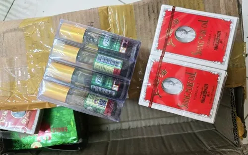 Triệt phá xưởng sản xuất hàng trăm nghìn chai dầu gió giả từ hóa chất công nghiệp