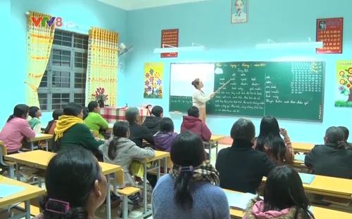 Xóa mù chữ cho những hoàn cảnh đặc biệt