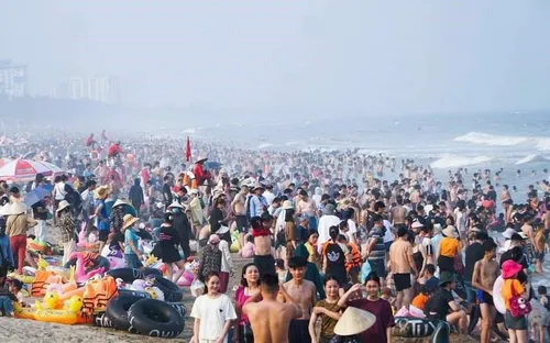 Sầm Sơn khẳng định vai trò đầu tàu du lịch của tỉnh Thanh Hóa trong năm 2025