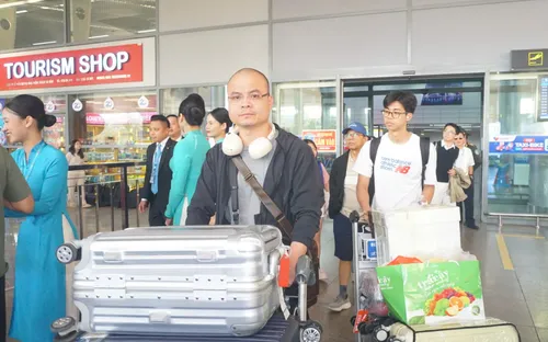 Du lịch Đà Nẵng rộn ràng đón những vị khách đầu tiên của năm 2026