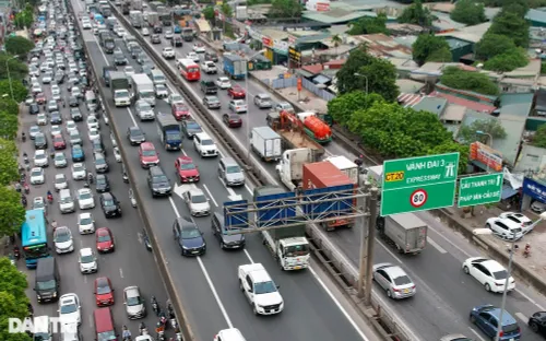 Hệ thống camera AI tại Hà Nội phát hiện hơn 100 trường hợp vi phạm giao thông ngày đầu năm mới