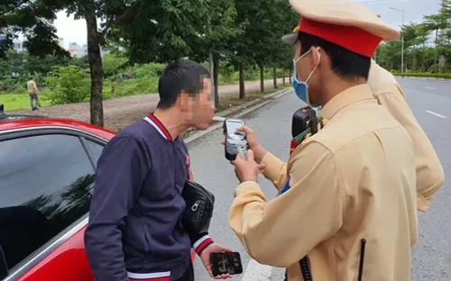 Ngày thứ ba nghỉ Tết Dương lịch: Tai nạn giao thông giảm mạnh, xử lý hơn 3.400 lái xe vi phạm nồng độ cồn